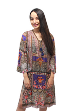 Load image into Gallery viewer, swan