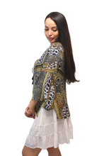 Load image into Gallery viewer, safari