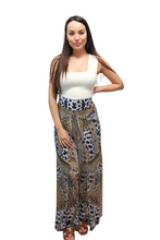 Load image into Gallery viewer, safari