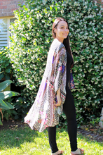 Load image into Gallery viewer, swan