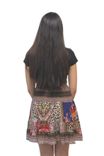 Load image into Gallery viewer, swan