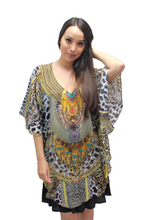 Load image into Gallery viewer, safari