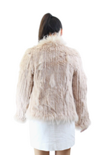 Load image into Gallery viewer, soft cream