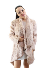 Load image into Gallery viewer, soft cream