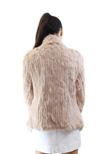 Load image into Gallery viewer, soft cream