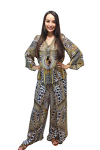 Load image into Gallery viewer, safari